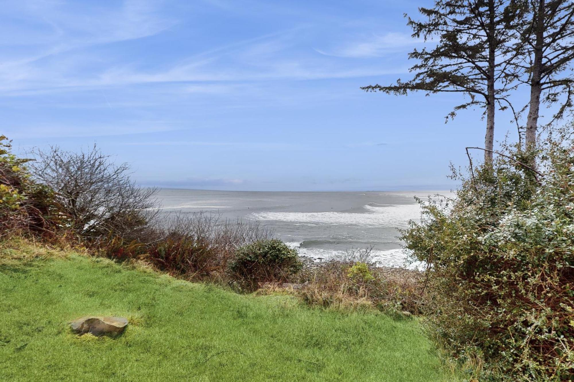 Spectacular Seaside Surf-View Home Exterior photo